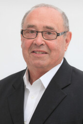 18. Mgr. Emanuel Pavelka